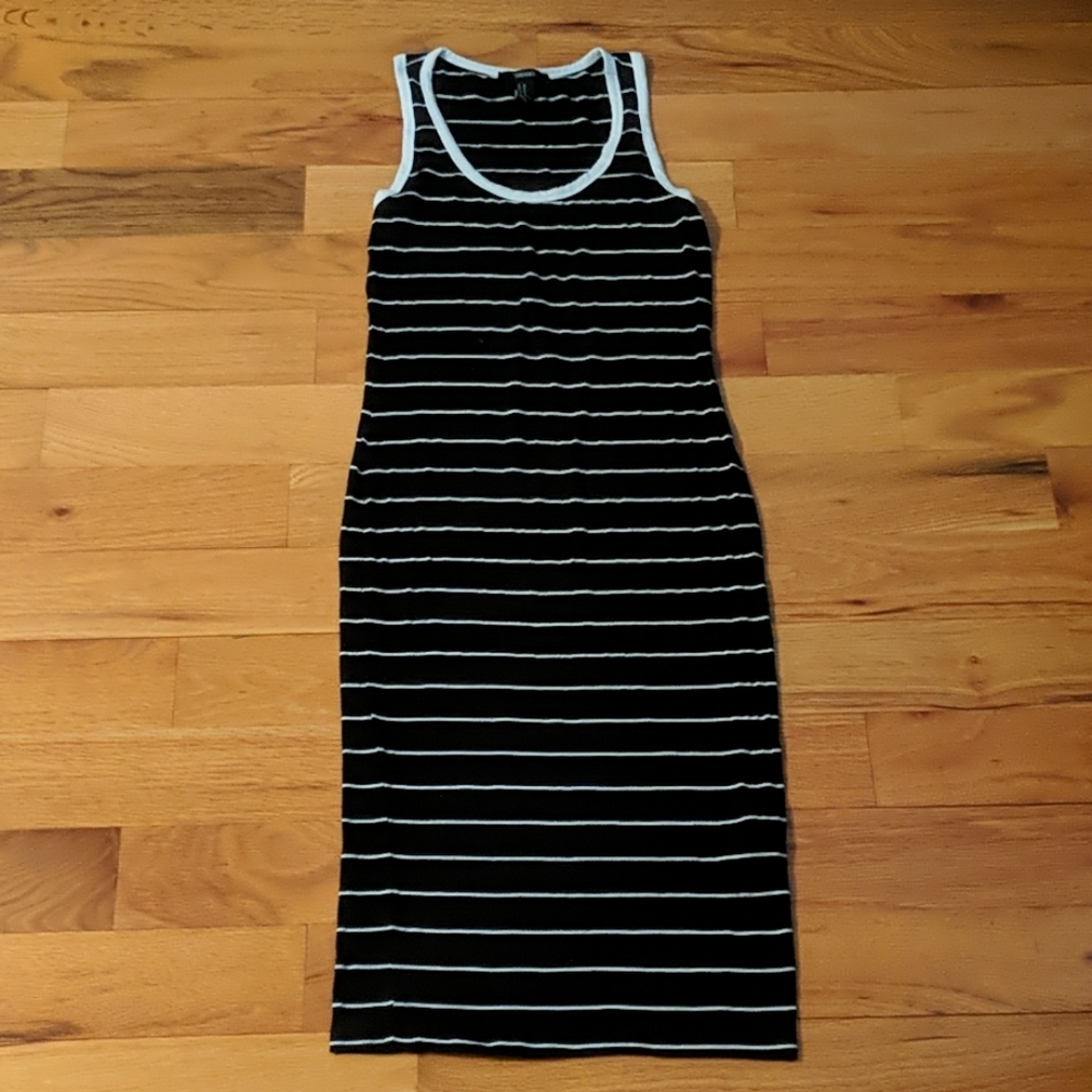 4 for $20🏷 Forever 21 Racerback Midi Dress